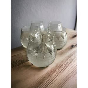 5 BOAT ETCHED CRYSTAL GLASS 4 OZ